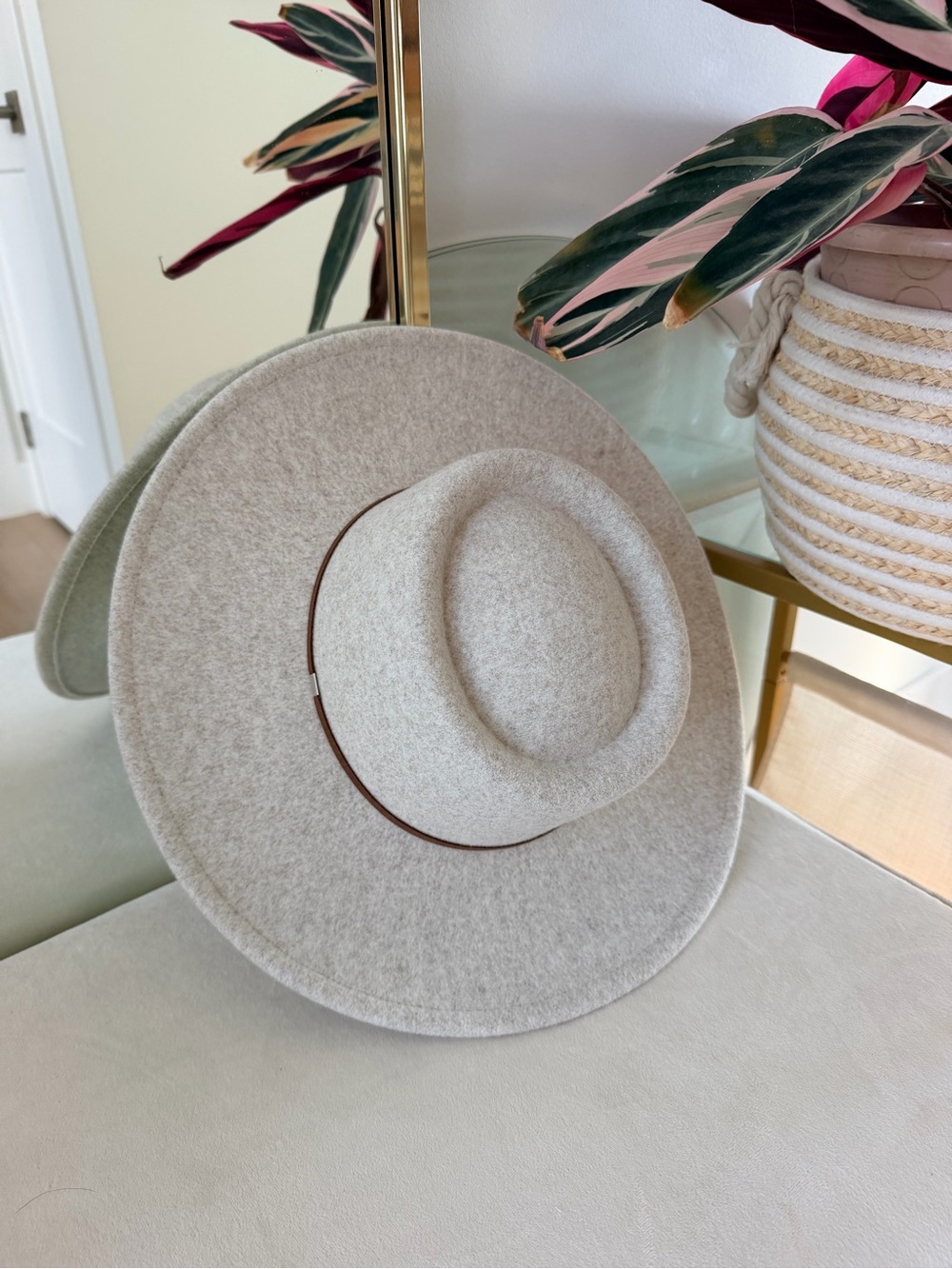 torrid Cream Felt Fedora with Thin Band